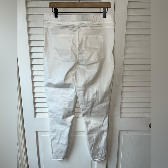 Spanx Women's White Distressed Skinny Ankle Jeans Size XL High Waist Stretch - Picture 3 of 5